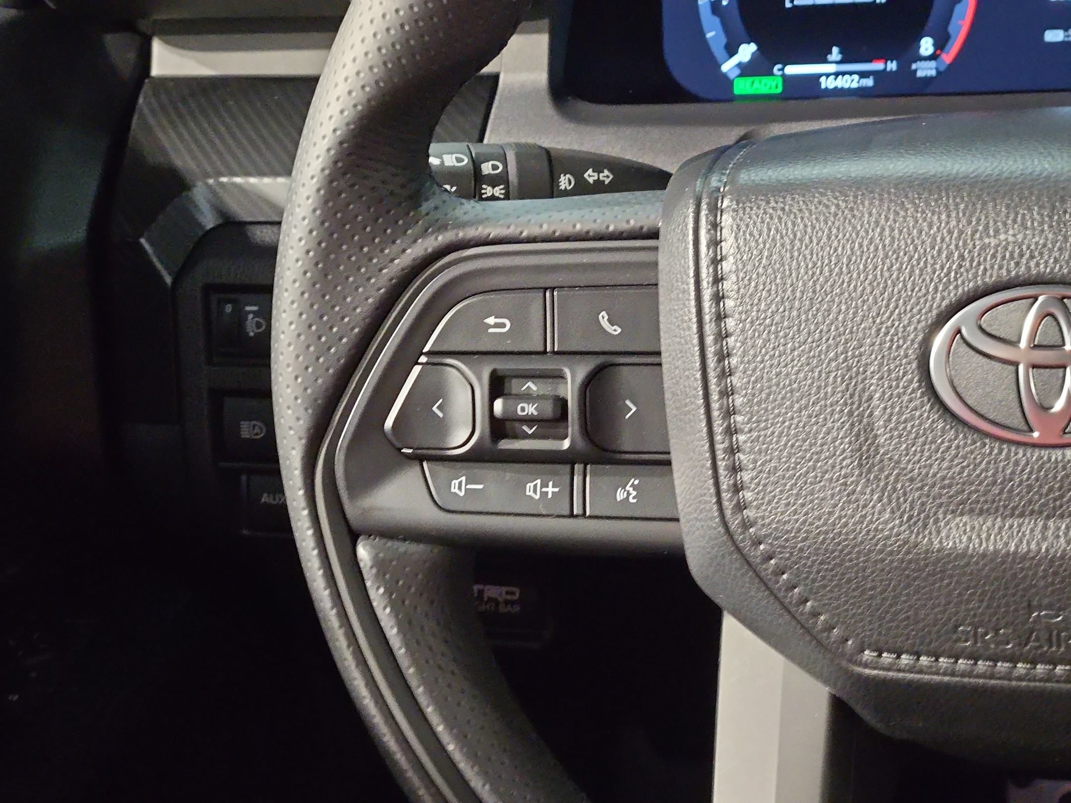 Certified 2025 Toyota 4Runner TRD Pro AWD/4WD image 28