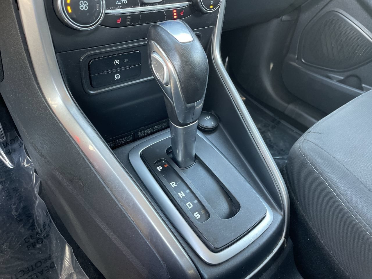 Used 2020 Ford EcoSport SE w/ SE Convenience Package FWD image 25