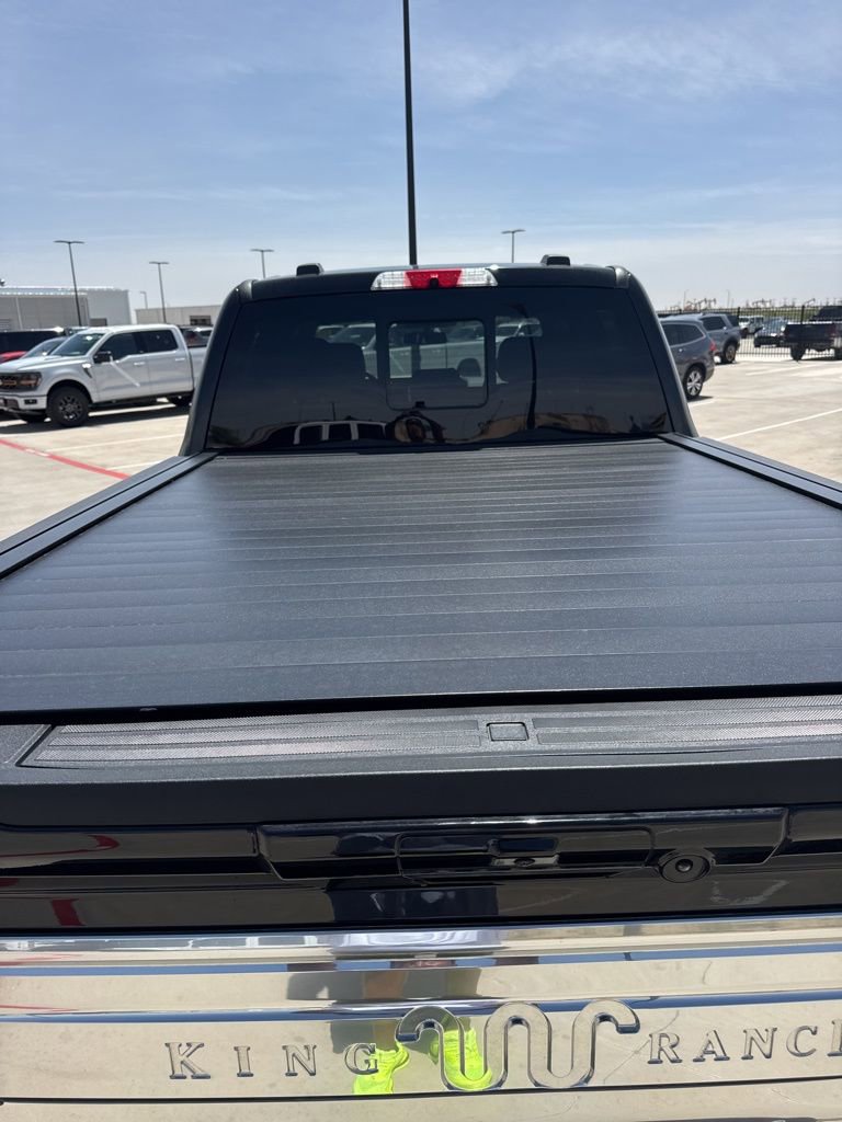 Used 2025 Ford F250 King Ranch w/ FX4 Off-Road Package AWD/4WD image 13