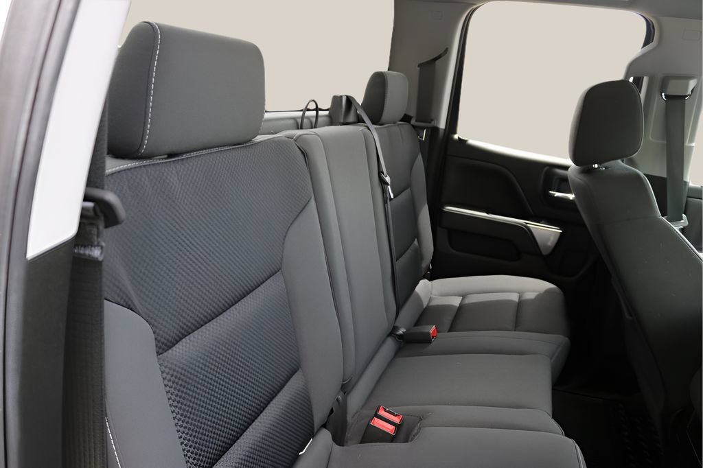 Used 2018 Chevrolet Silverado 1500 LT w/ Texas Edition RWD image 17