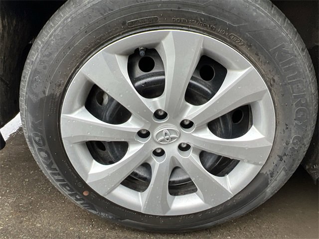 Used 2022 Toyota Corolla LE image 7