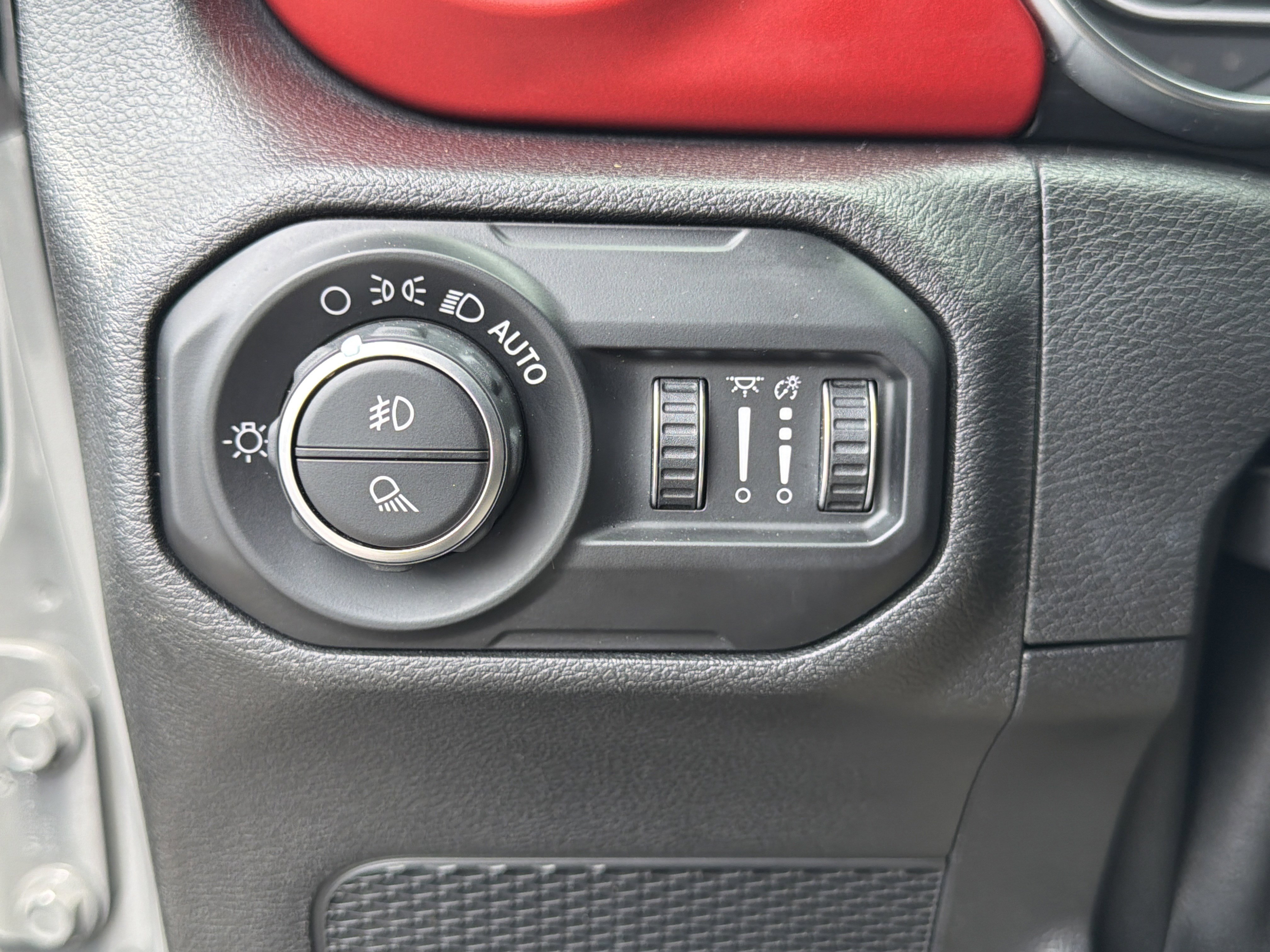 Used 2020 Jeep Gladiator Rubicon AWD/4WD image 45