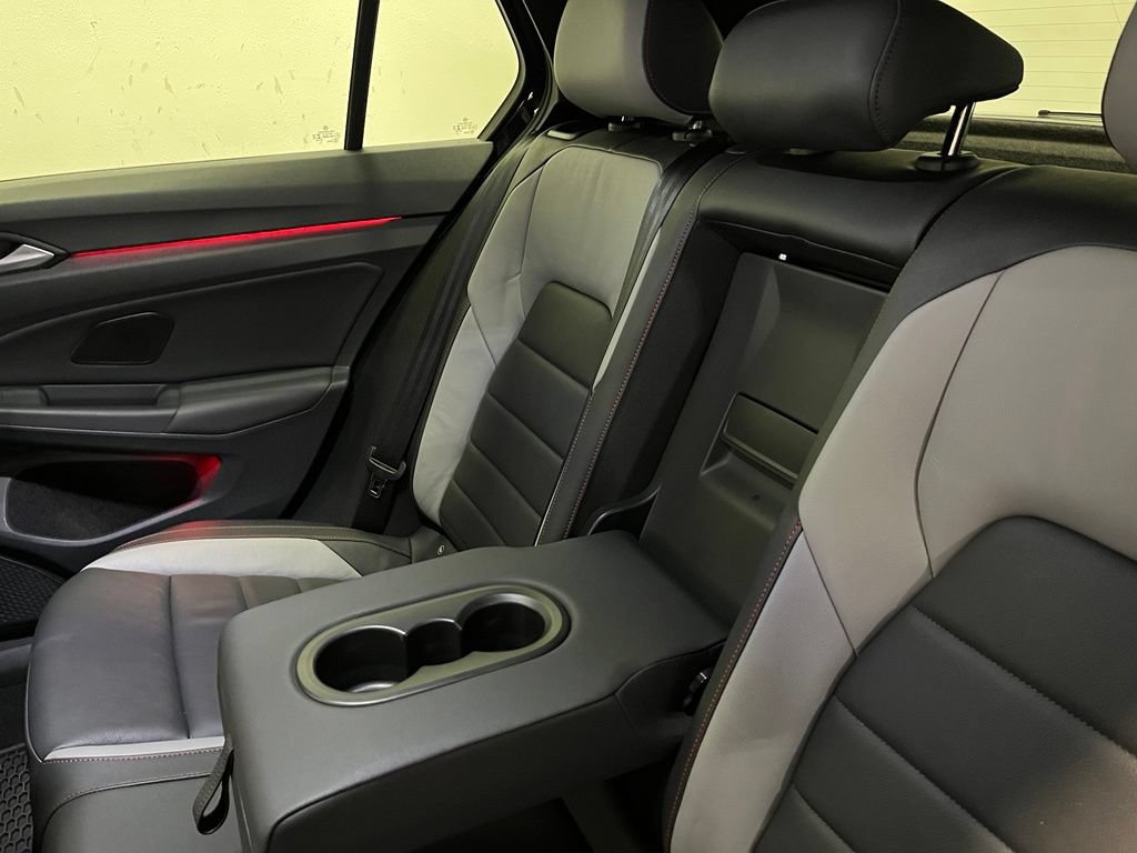 Used 2022 Volkswagen GTI SE FWD image 15
