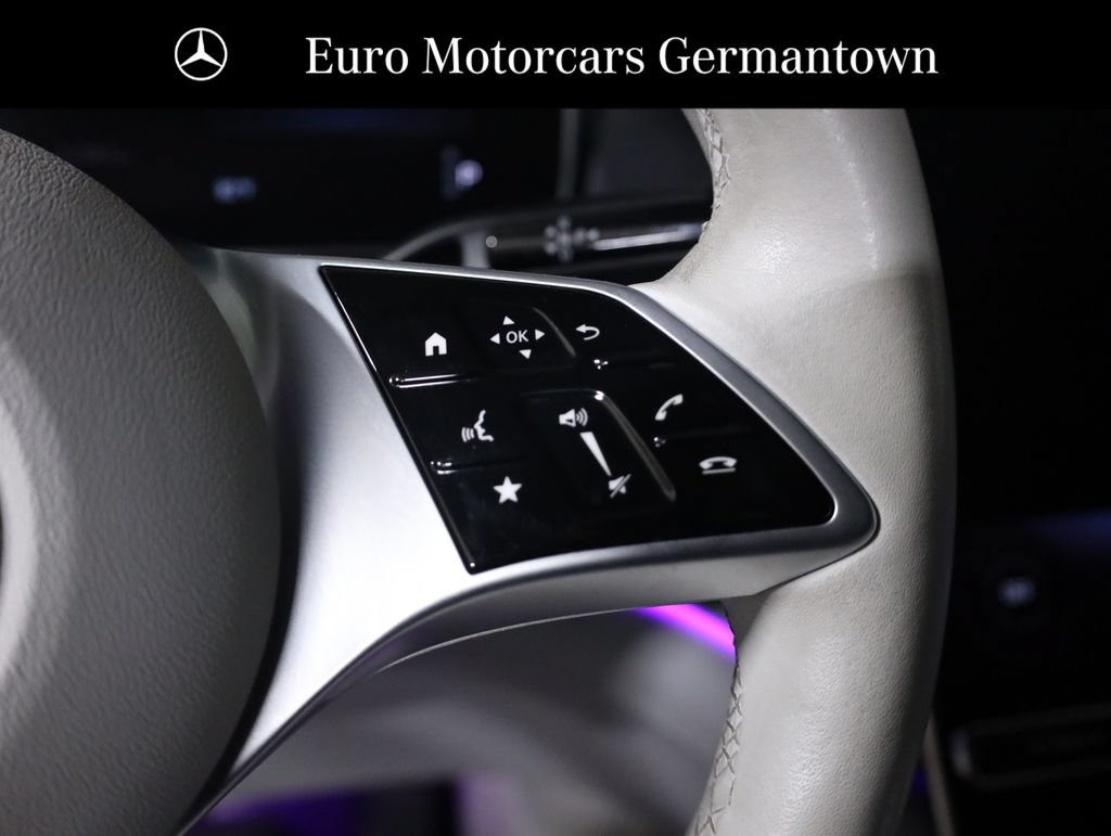 Used 2023 Mercedes-Benz EQE 350+ 4MATIC SUV w/ AMG Line Exterior Package image 15
