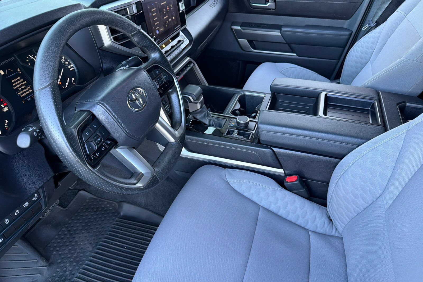 Used 2024 Toyota Tundra SR5 w/ SR5 Convenience Package AWD/4WD image 9