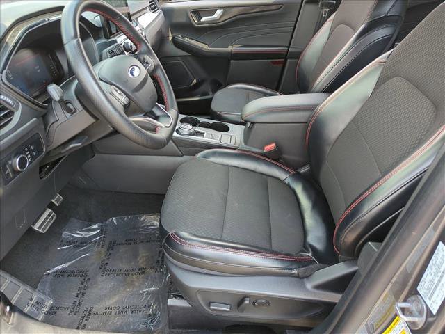 Used 2024 Ford Escape ST-Line image 15