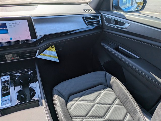 New 2026 Volkswagen Atlas Cross Sport SE image 18