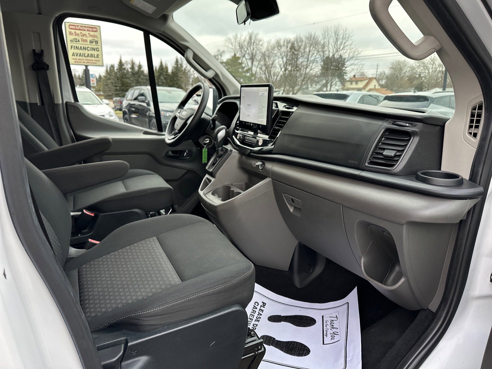 Used 2023 Ford Transit 350 XLT image 20