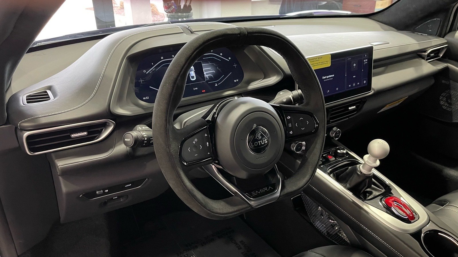Used 2026 Lotus Emira RWD image 31