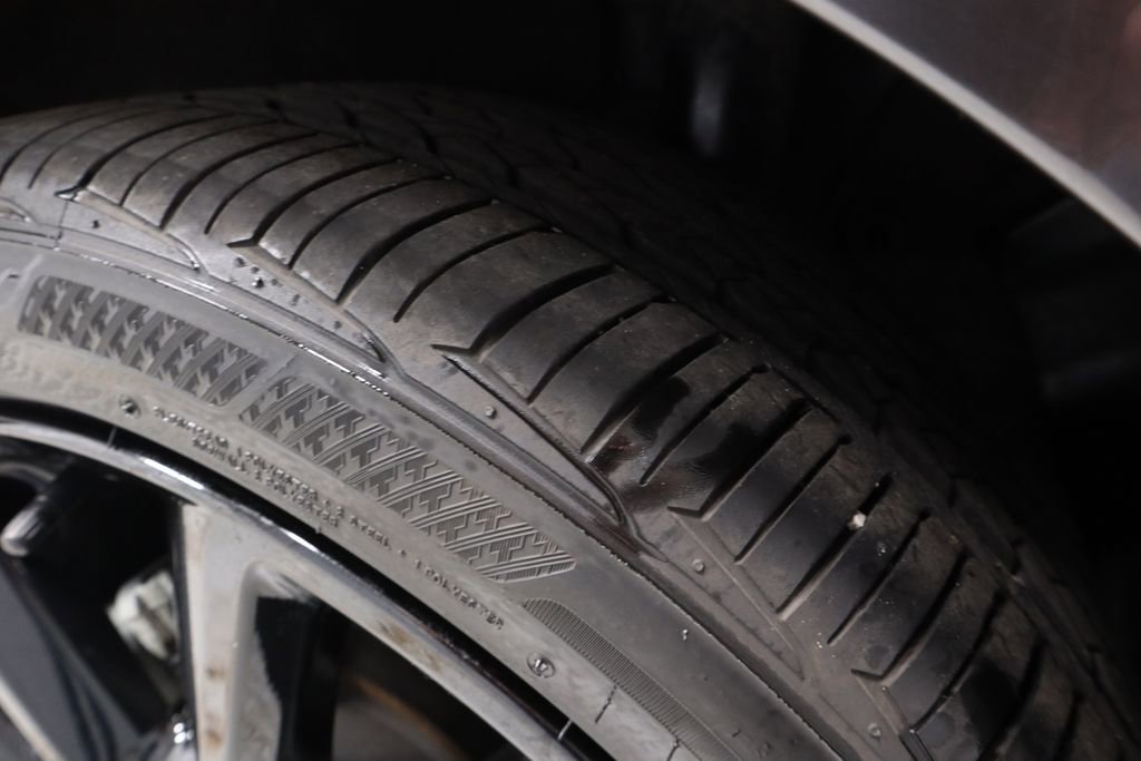 Used 2024 MAZDA MAZDA3 s image 21