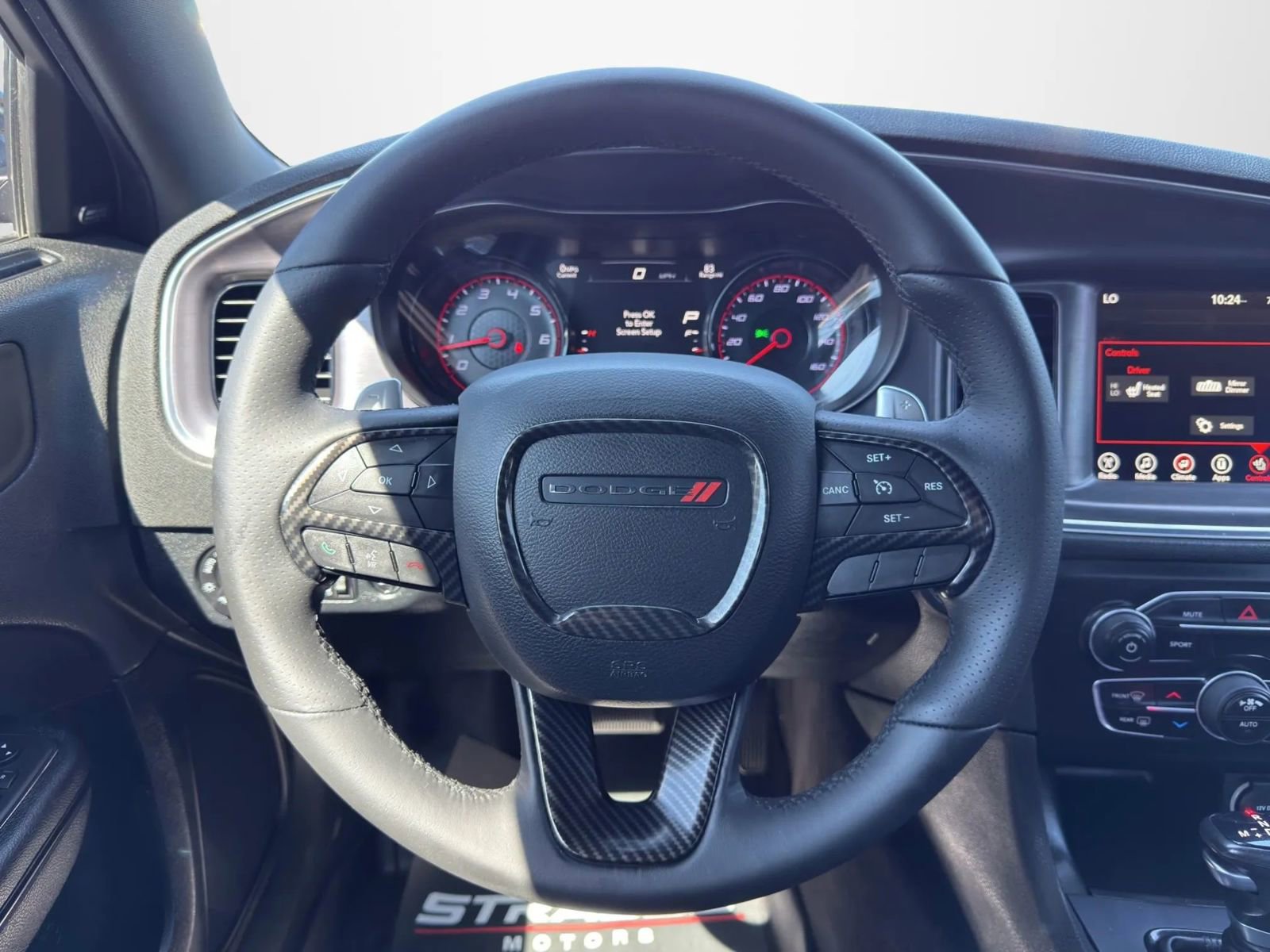 Used 2017 Dodge Charger R/T w/ Blacktop Package image 17