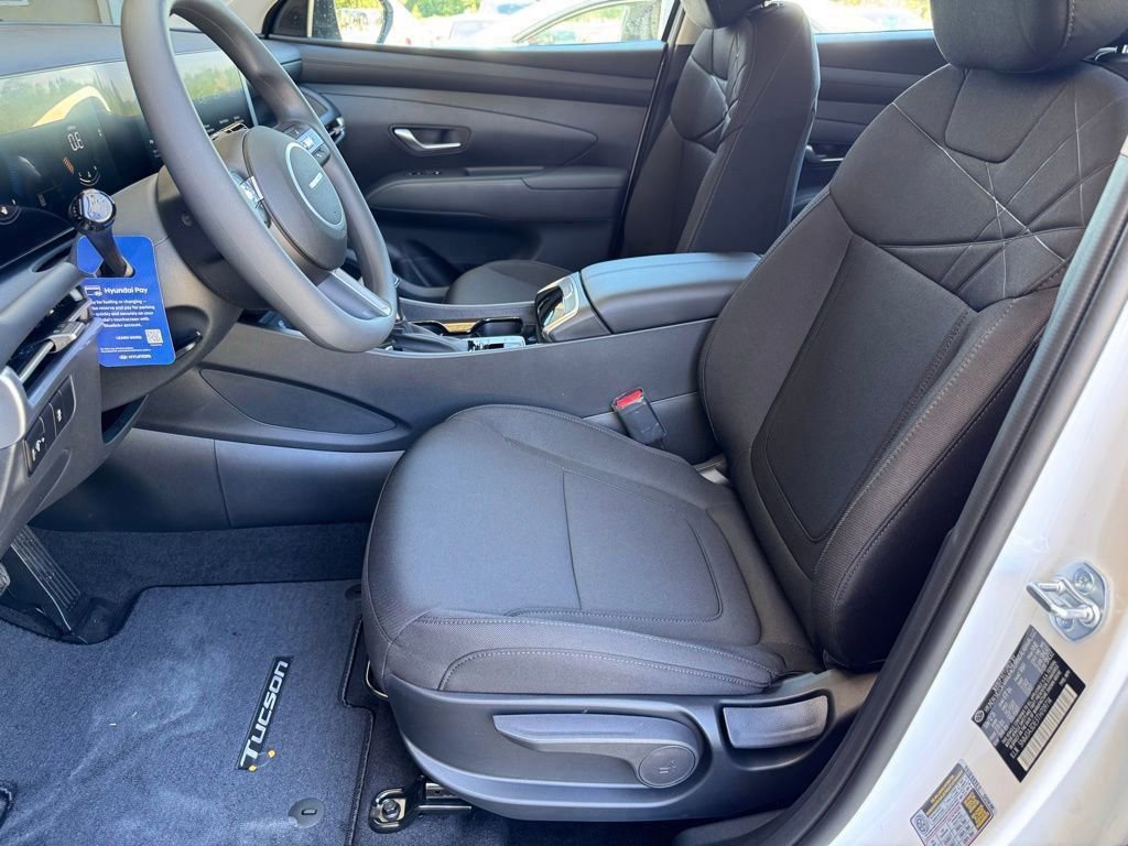 New 2026 Hyundai Tucson SE image 6