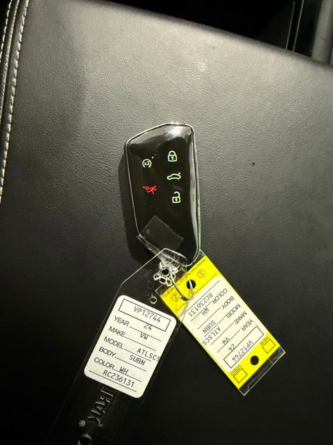 Certified 2024 Volkswagen Atlas Cross Sport SE image 33