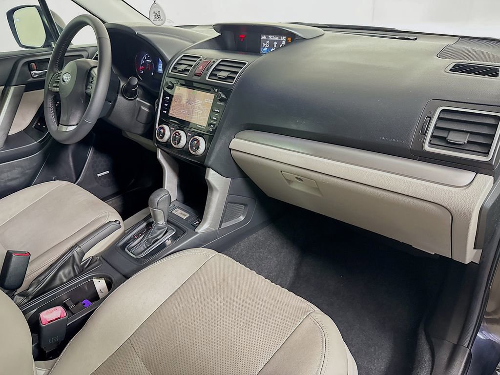 Used 2016 Subaru Forester 2.5i Touring w/ Eyesight & Navigation System image 36