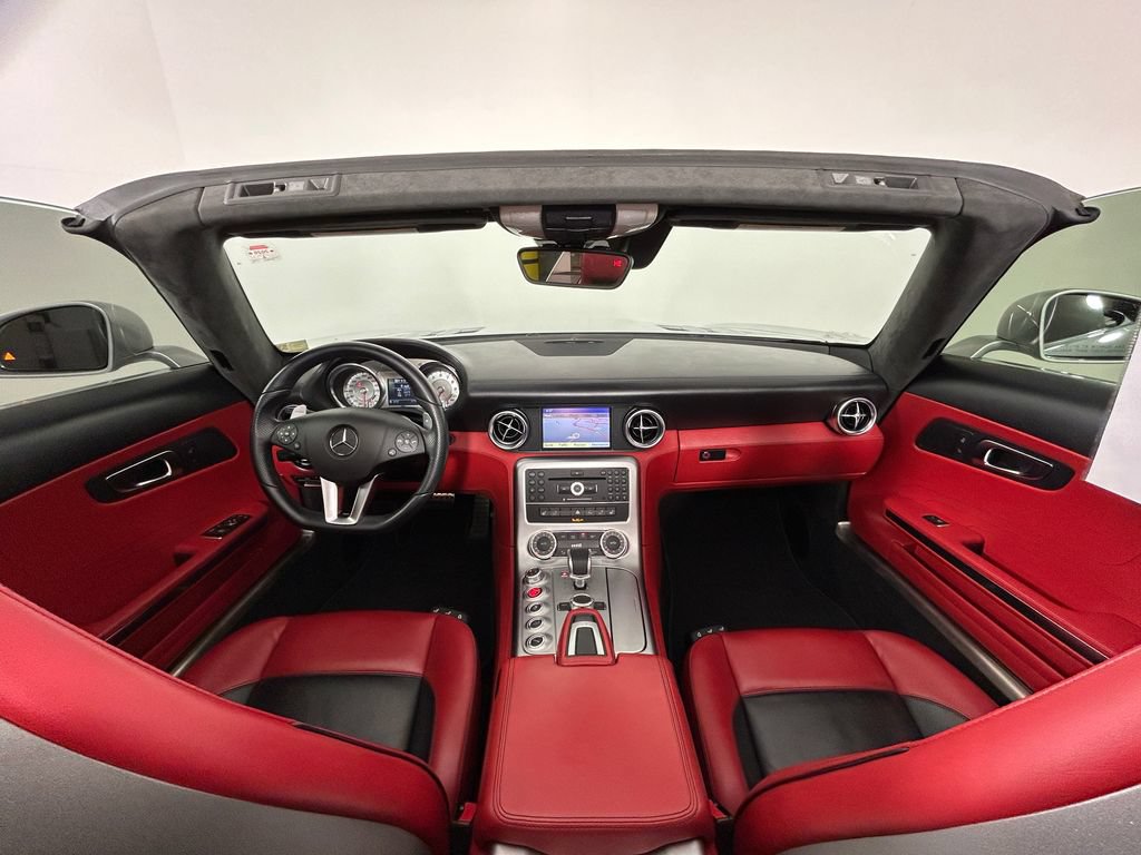 Used 2012 Mercedes-Benz SLS AMG Roadster image 13