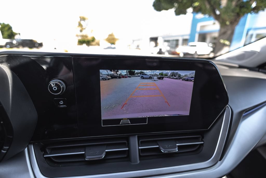 Used 2026 Chevrolet Trax LS w/ LS Convenience Package FWD image 12