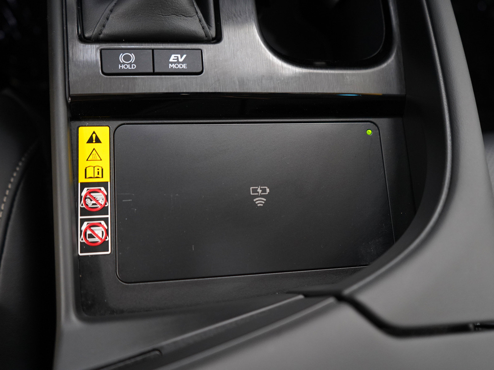 Used 2025 Lexus ES 300h FWD image 23