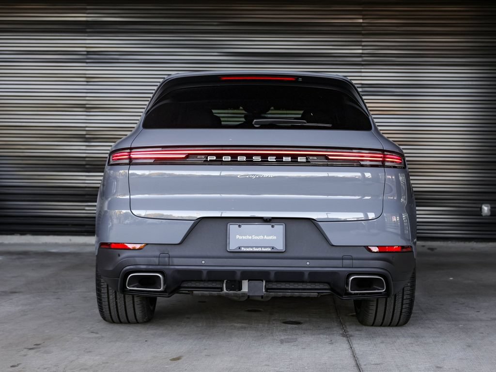 Certified 2026 Porsche Cayenne AWD/4WD image 6