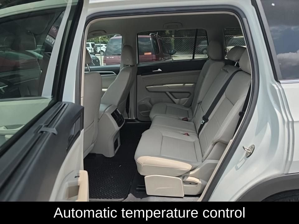 Used 2023 Volkswagen Atlas SE FWD image 8