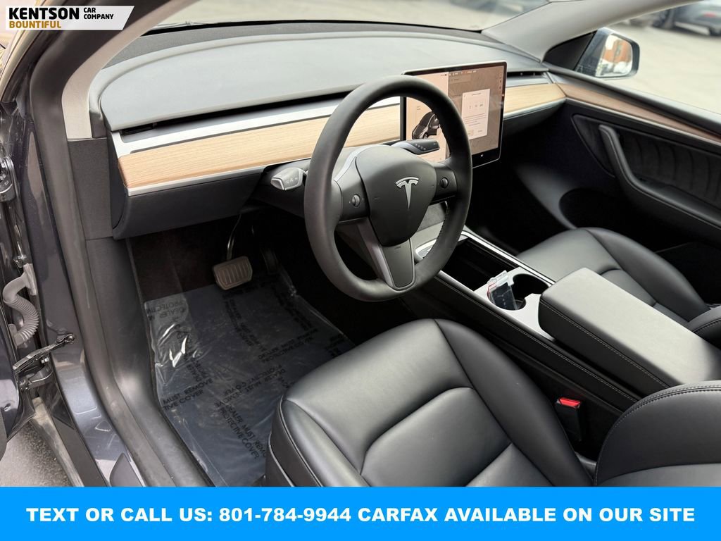Used 2023 Tesla Model Y Long Range image 29