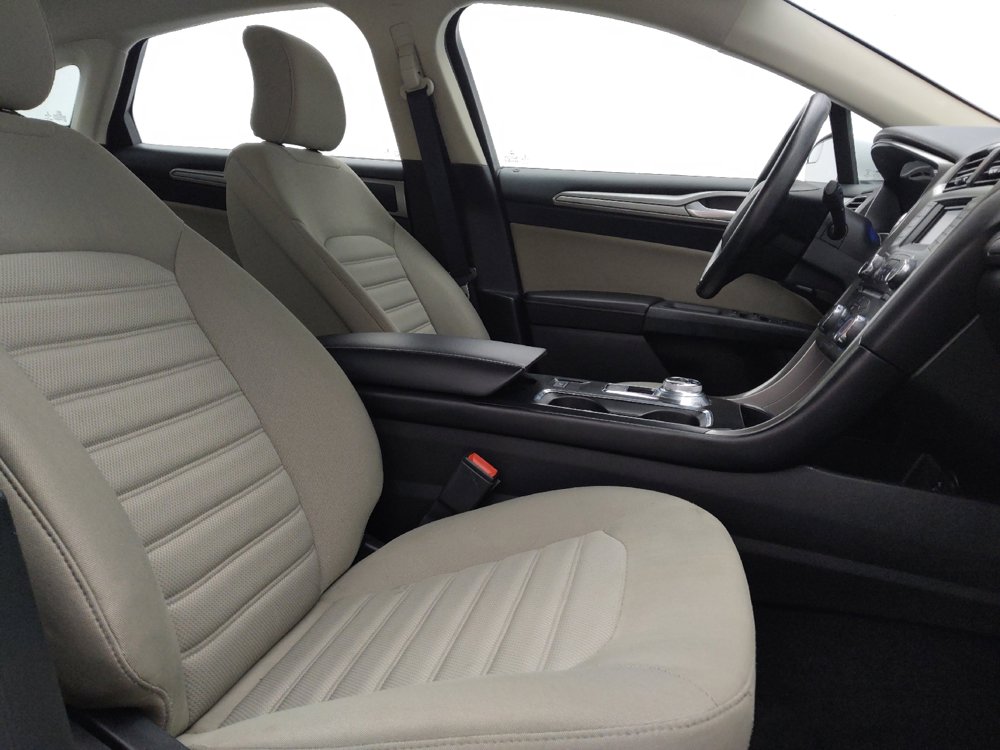 Used 2017 Ford Fusion S image 21