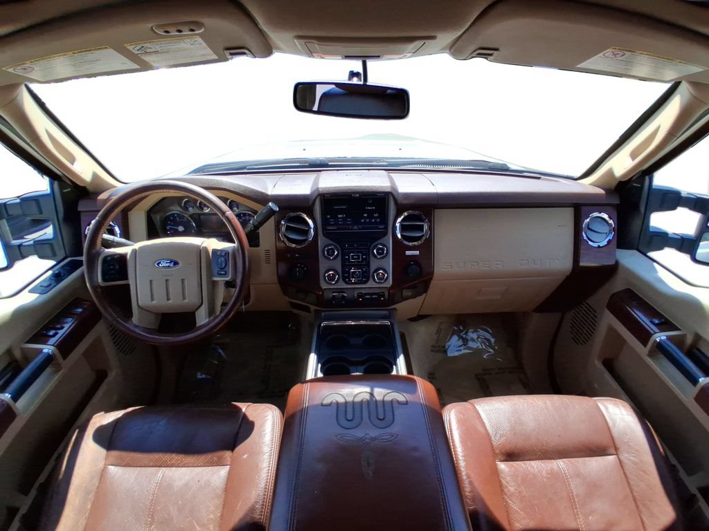 Used 2014 Ford F250 King Ranch w/ FX4 Off-Road Package AWD/4WD image 11