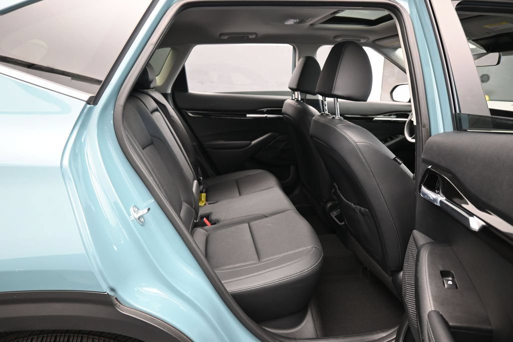 Used 2025 Kia Seltos EX w/ EX Sunroof Package FWD image 37