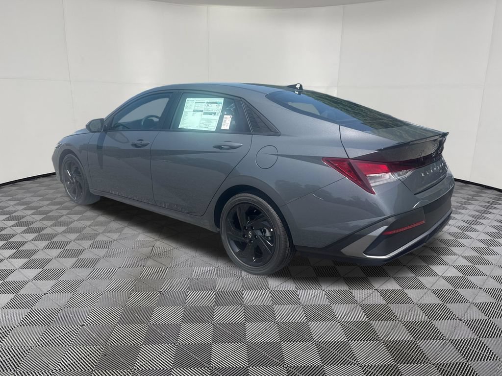 New 2026 Hyundai Elantra SEL Sport FWD image 7