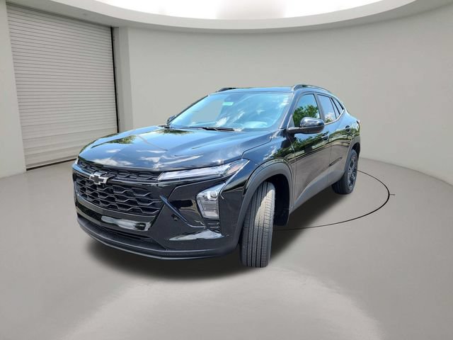 New 2026 Chevrolet Trax LT w/ Driver Confidence Package FWD image 3