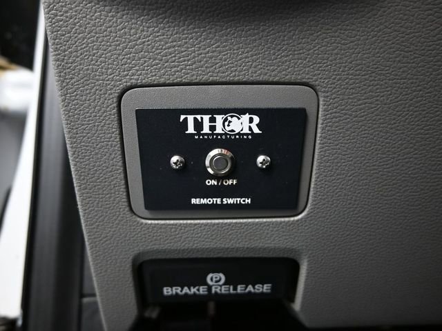 Used 2019 Ford F250 XL w/ Power Equipment Group image 30