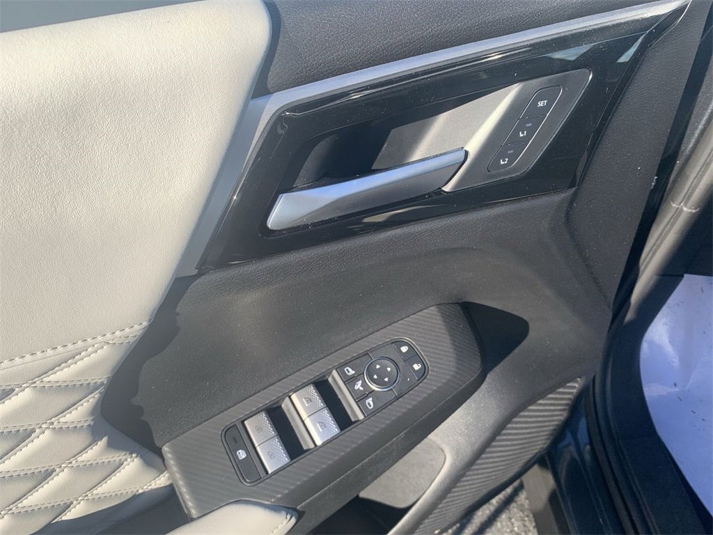 Used 2024 Mitsubishi Outlander SEL image 13