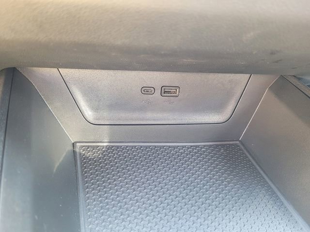 Used 2025 Chevrolet Equinox LT FWD image 22