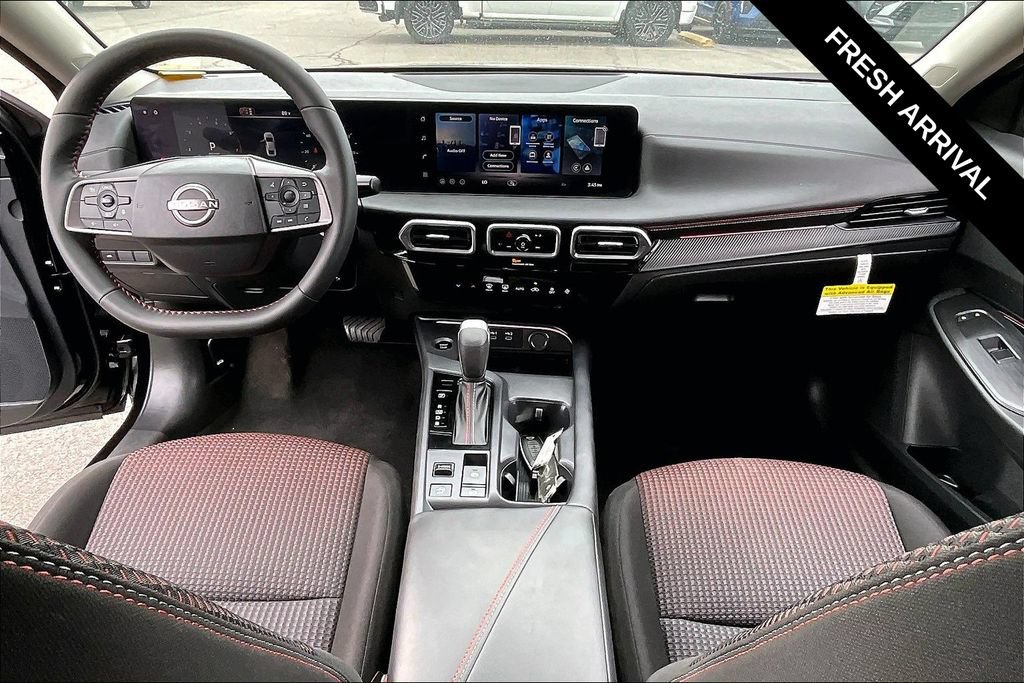 Used 2026 Nissan Sentra SR w/ Floor Mat Package FWD image 7