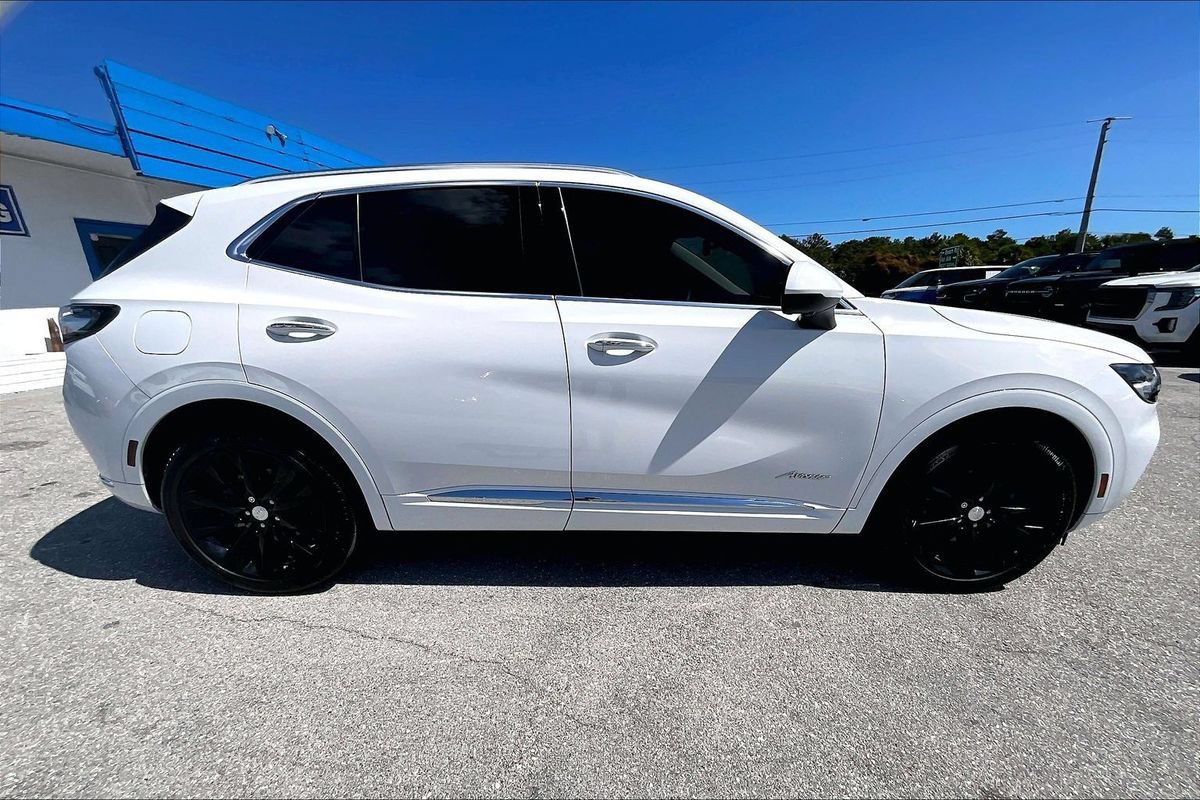Used 2021 Buick Envision Avenir FWD image 31