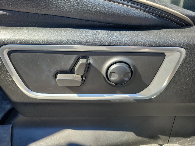Used 2022 RAM 1500 Laramie w/ Sport Appearance Package AWD/4WD image 39