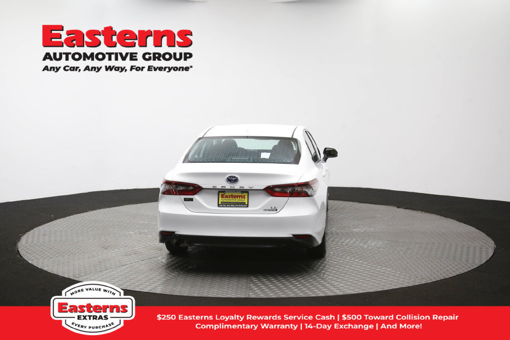 Used 2023 Toyota Camry LE FWD image 33