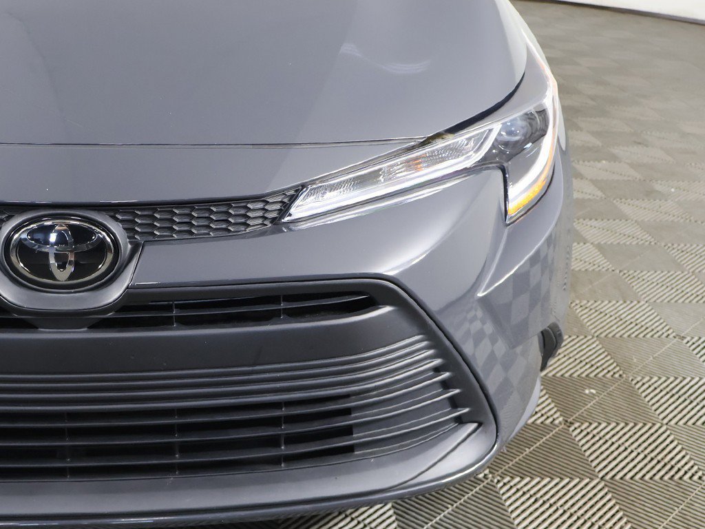Used 2024 Toyota Corolla LE FWD image 12