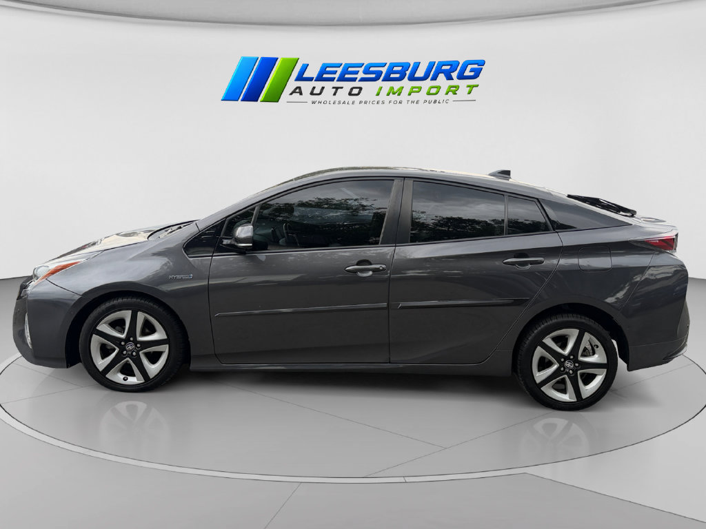 Used 2018 Toyota Prius Four Touring FWD image 2