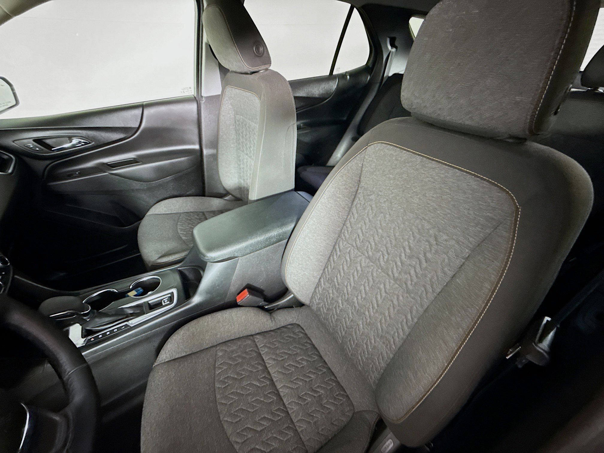 Used 2024 Chevrolet Equinox LT image 25