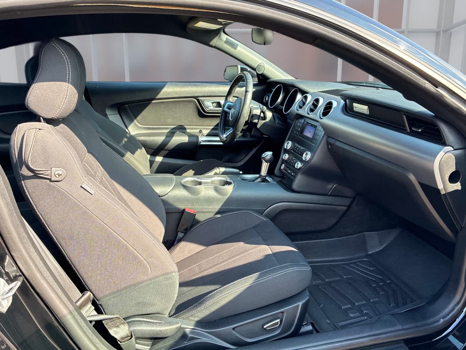 Used 2019 Ford Mustang GT w/ Black Accent Package RWD image 20