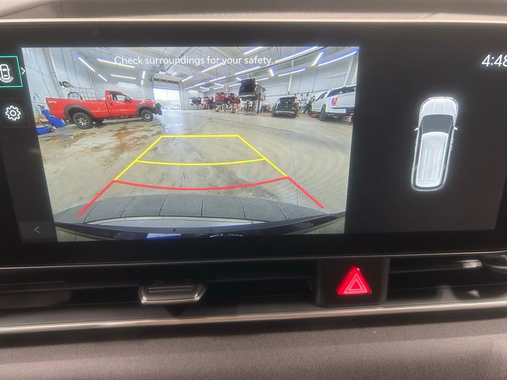 New 2026 Kia Carnival EX image 17