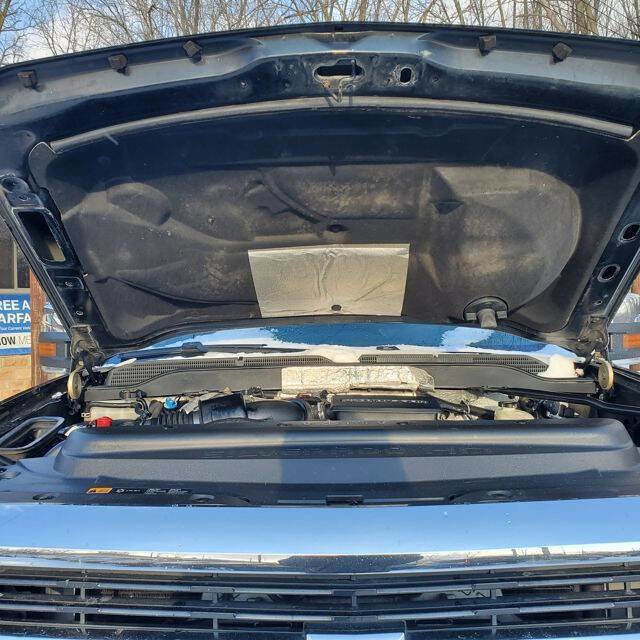 Used 2017 Chevrolet Silverado 3500 LTZ w/ Duramax Plus Package AWD/4WD image 10