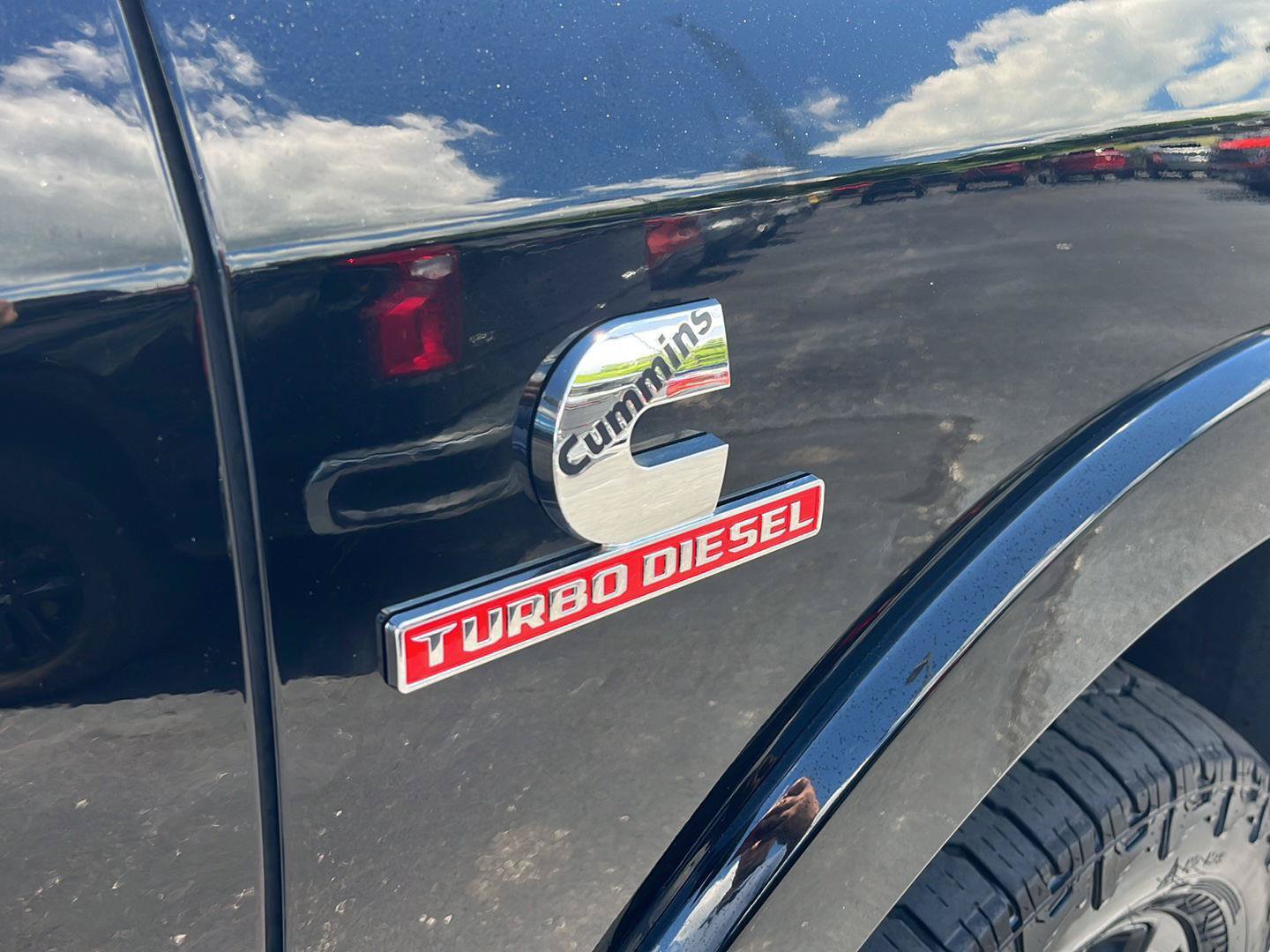 Used 2019 RAM 2500 Limited AWD/4WD image 7