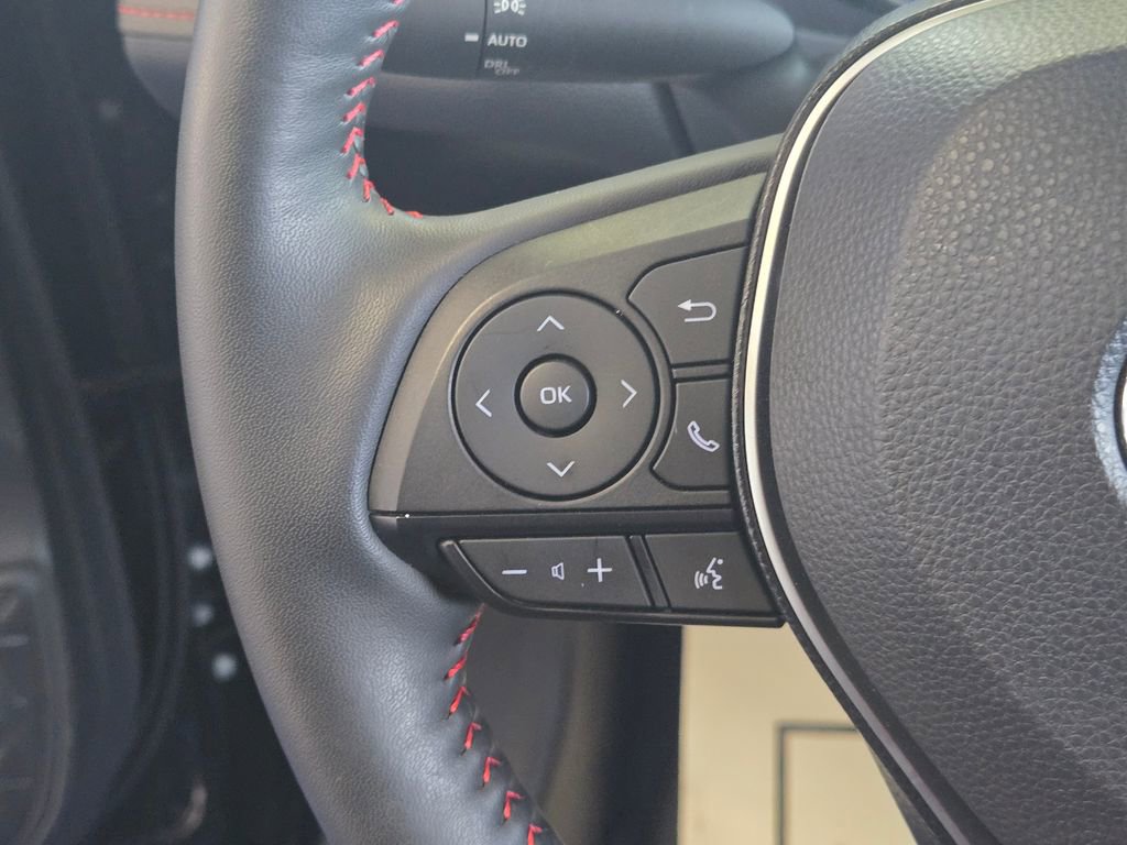 Used 2024 Toyota RAV4 SE image 15