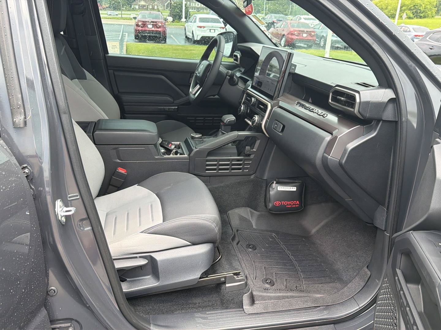 Used 2025 Toyota Tacoma TRD Sport RWD image 13