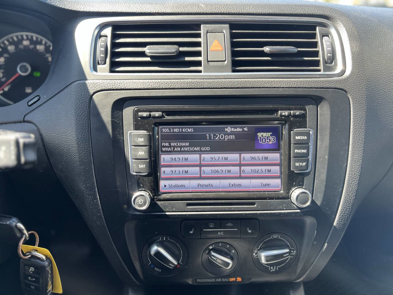 Used 2013 Volkswagen Jetta SE FWD image 12