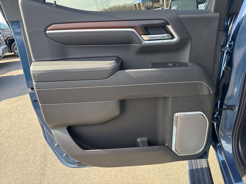 Used 2025 GMC Sierra 1500 Denali w/ Denali Reserve Package image 32