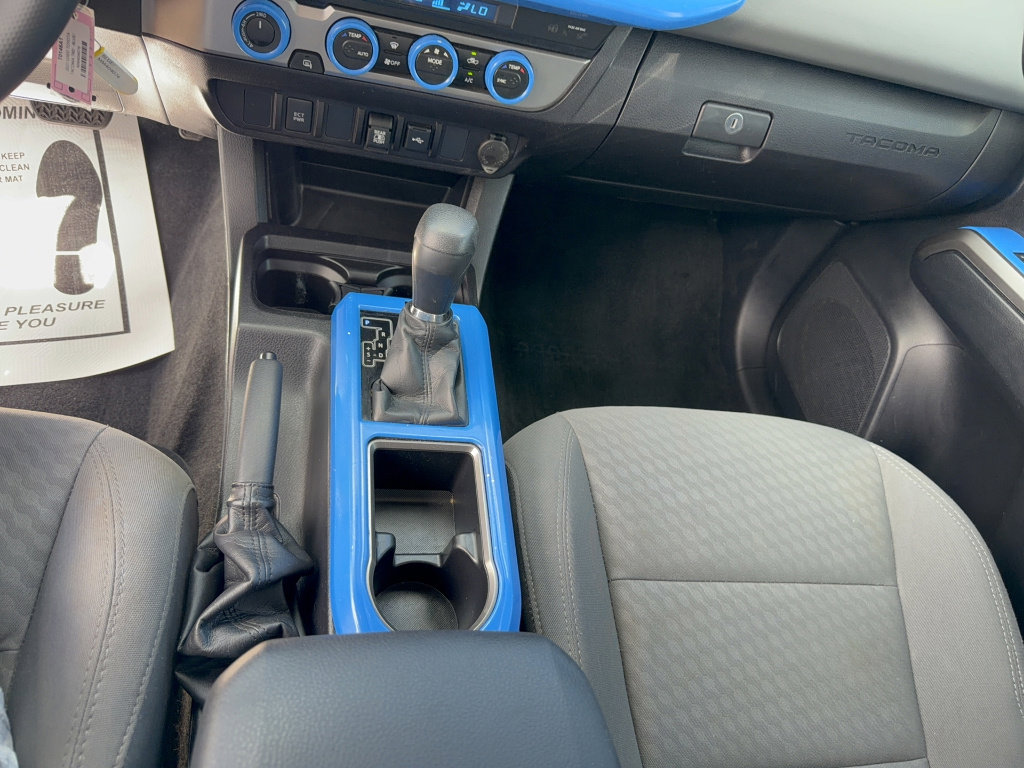 Used 2021 Toyota Tacoma SR5 image 21