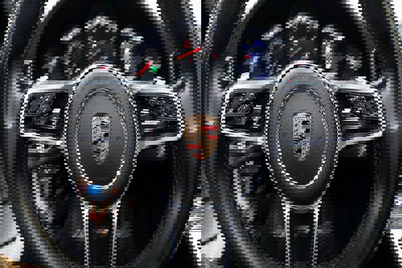 Certified 2018 Porsche 911 Carrera image 14