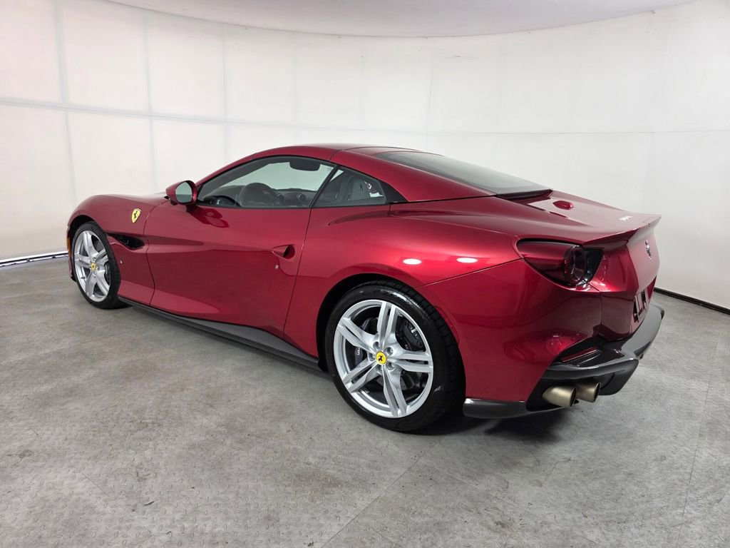 Used 2022 Ferrari Portofino M RWD image 7